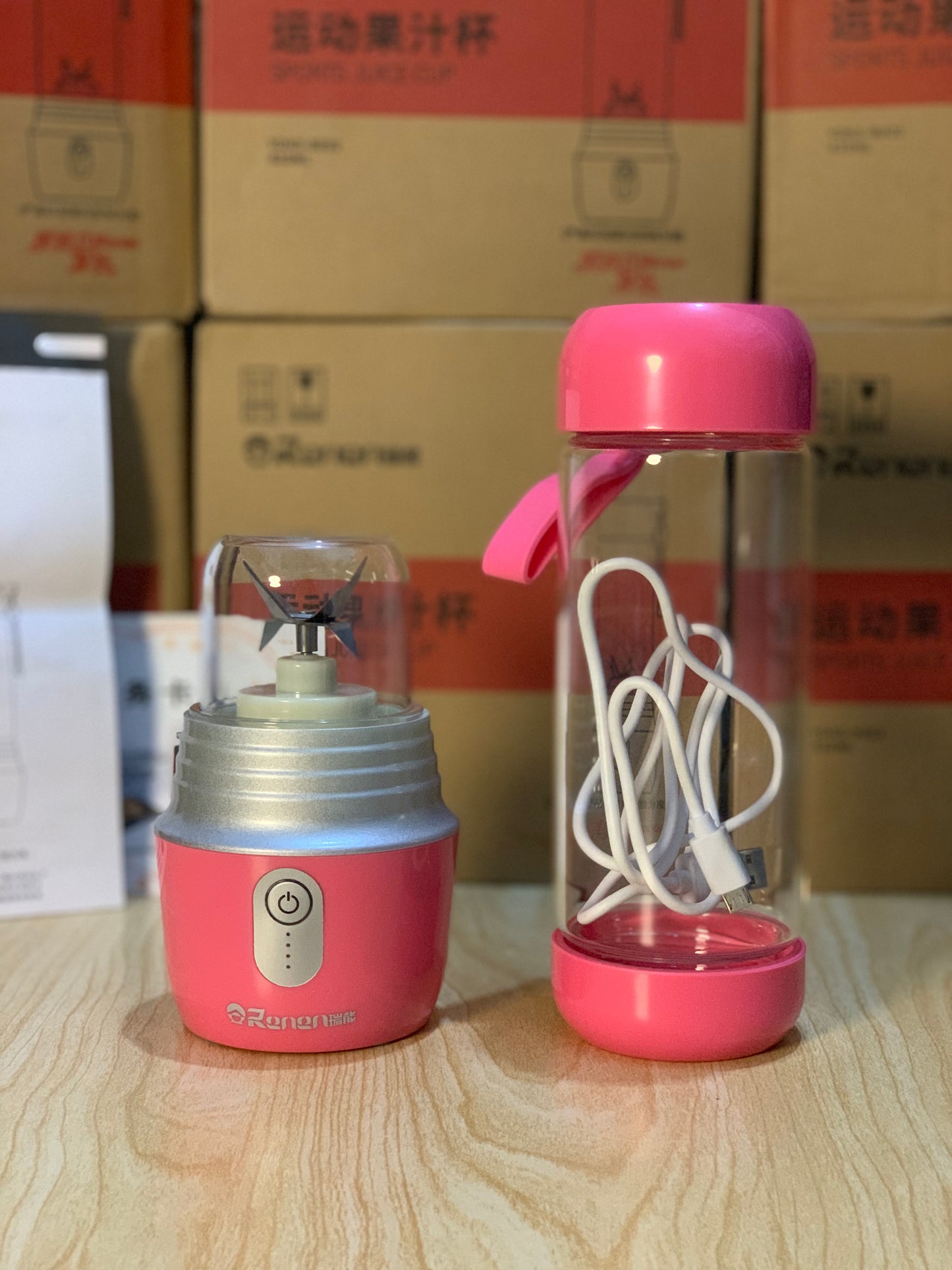 Imported 6 blade fruit blender and milk shaker with power bank